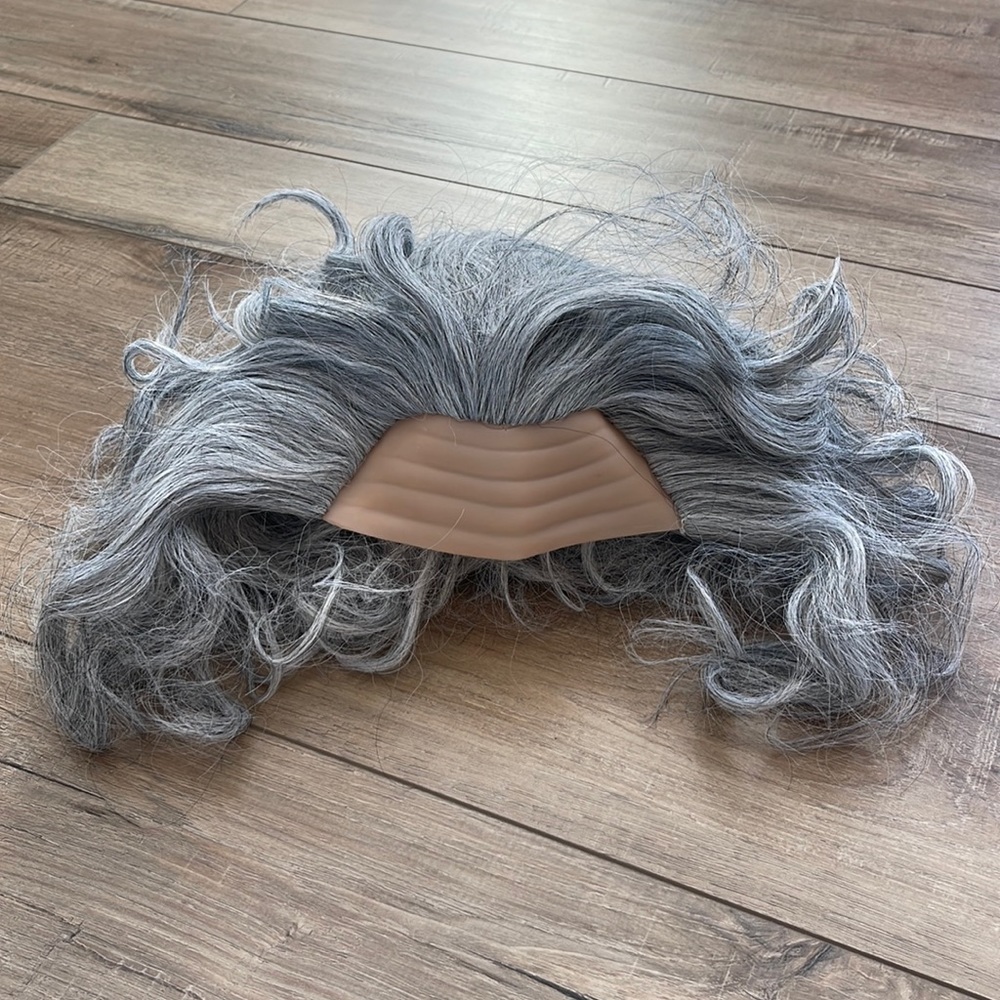 Benjamin Franklin wig